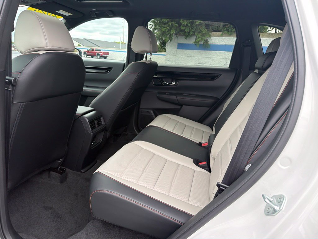 2025 Honda CR-V Sport Touring - Photo 19