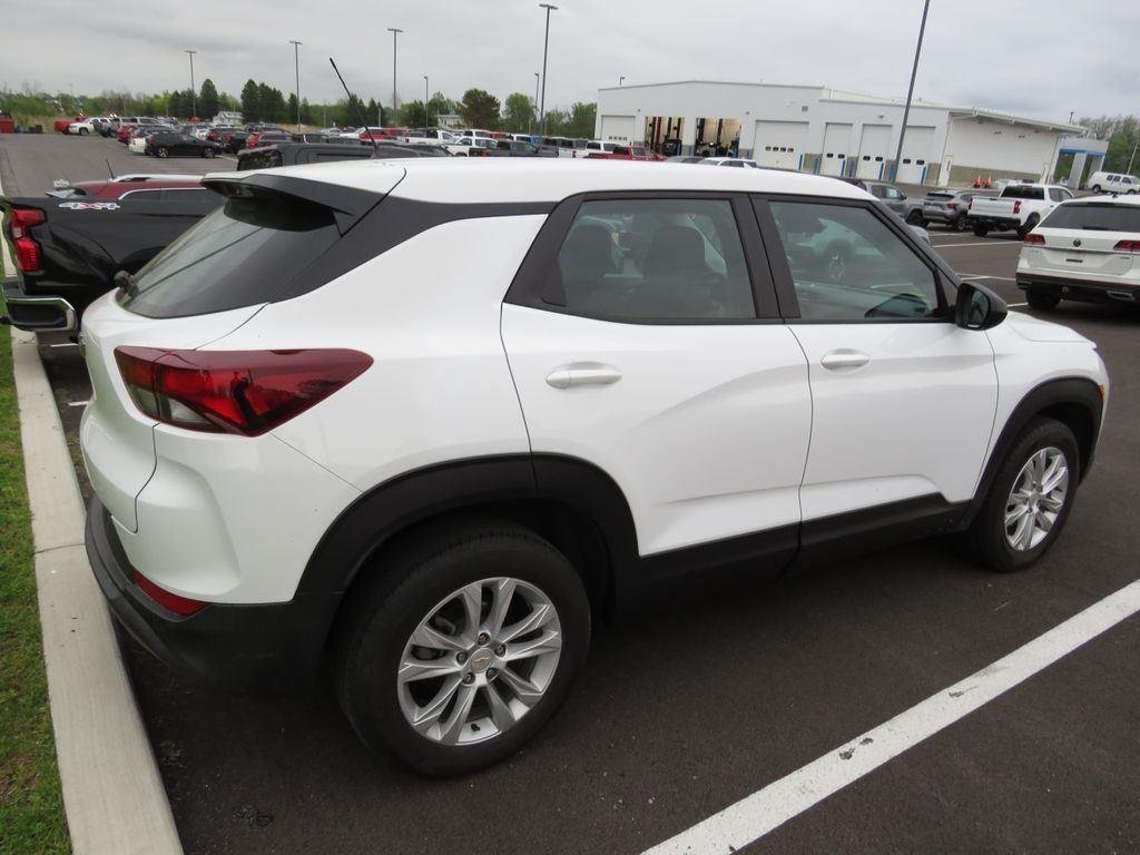 Used 2023 Summit White Chevrolet LS image 12