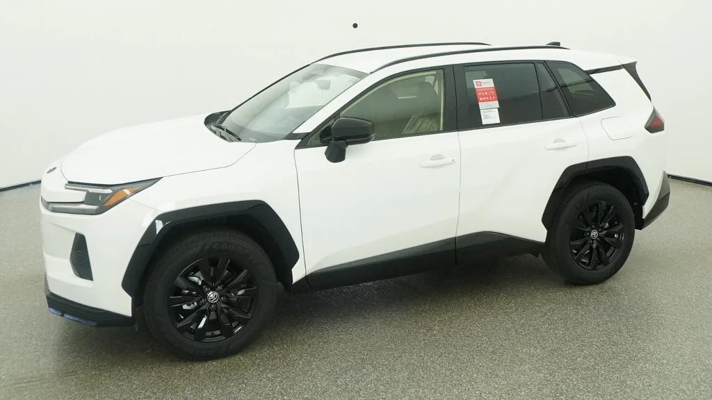 New 2026 Ice Cap Toyota SE image 5