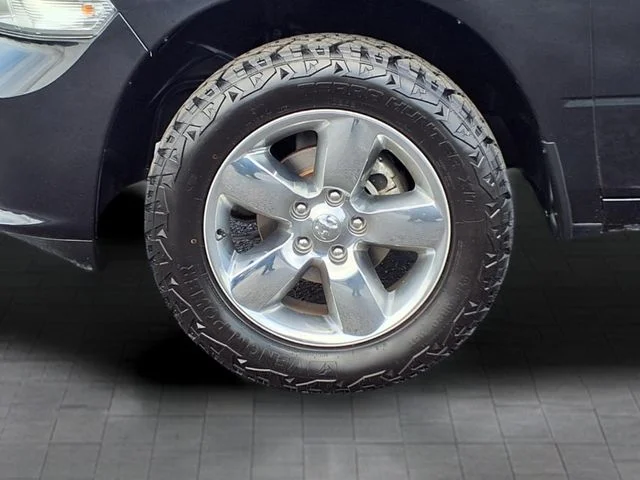 Certified Used 2018 Brilliant Black Crystal Ram Express image 9