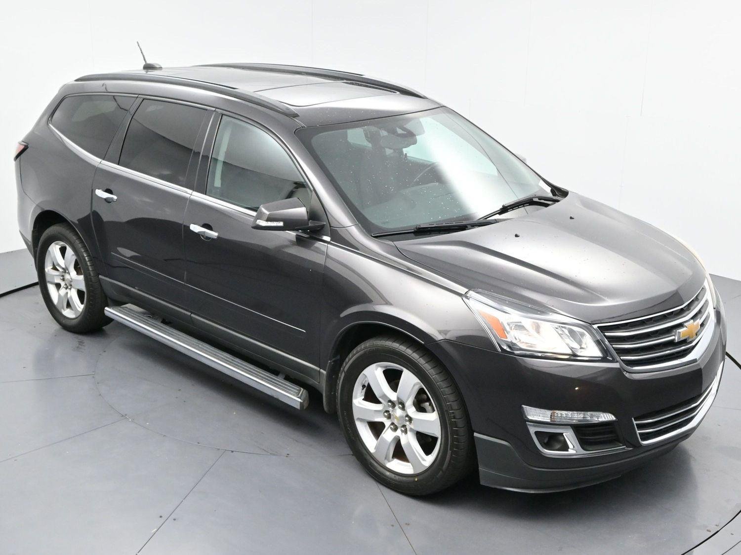 Used 2016 Tungsten Metallic Chevrolet LT image 37