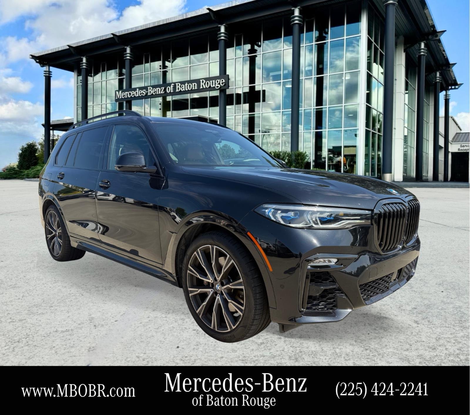 Used 2021 Black Sapphire Metallic BMW M50i image 1