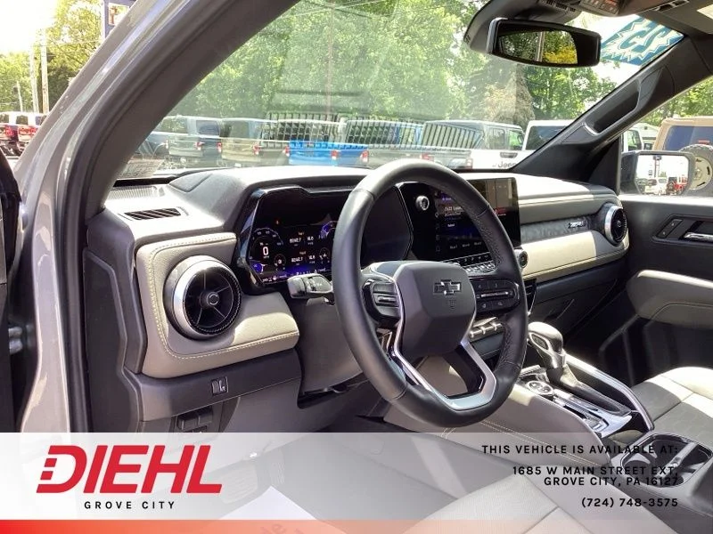 Used 2025 Gray Chevrolet ZR2 image 24