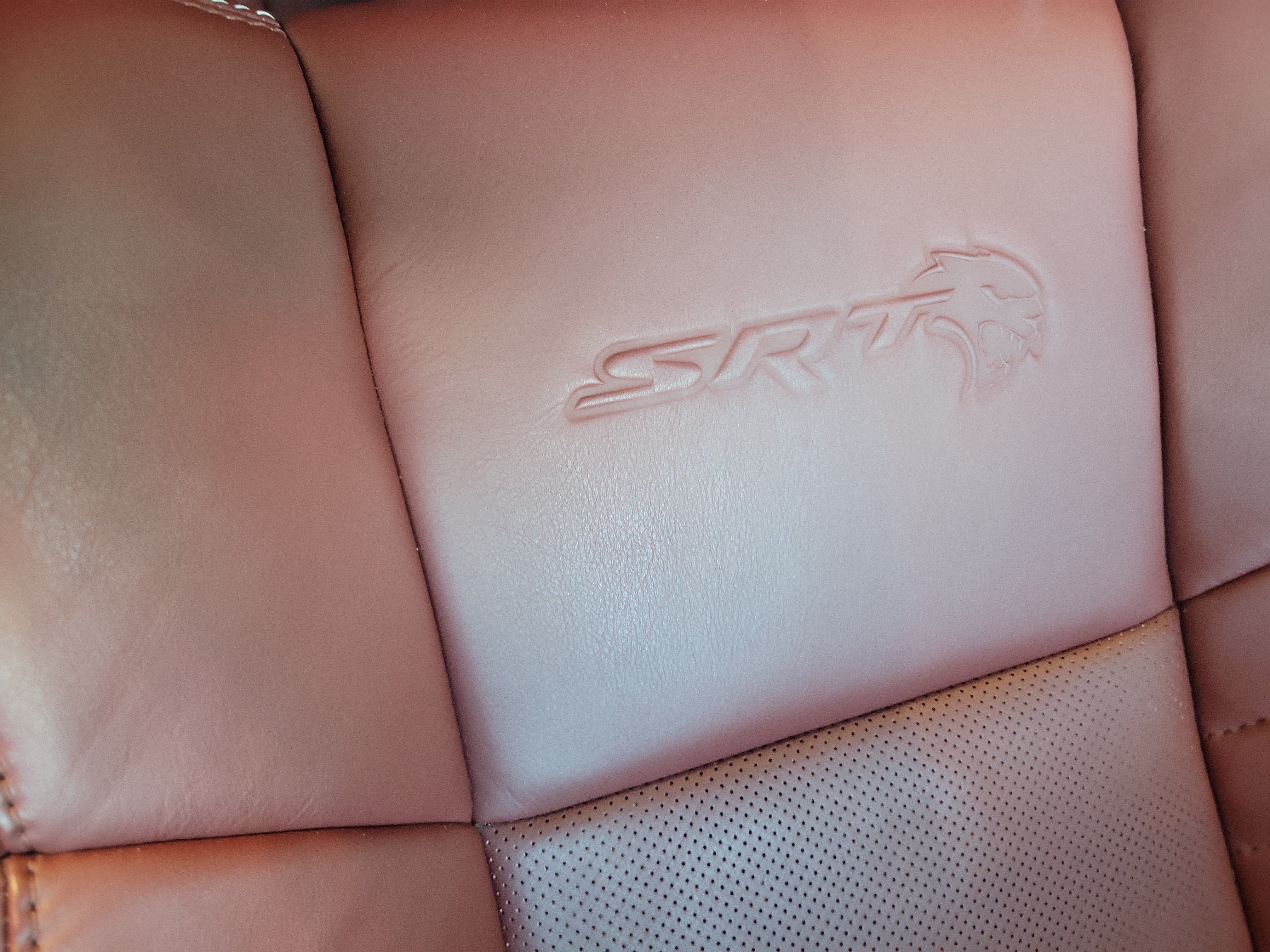 Used 2023 White Knuckle Clearcoat Dodge SRT Hellcat Jailbreak image 23