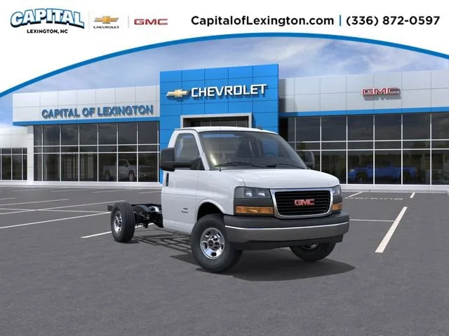 2025 GMC Savana Cutaway