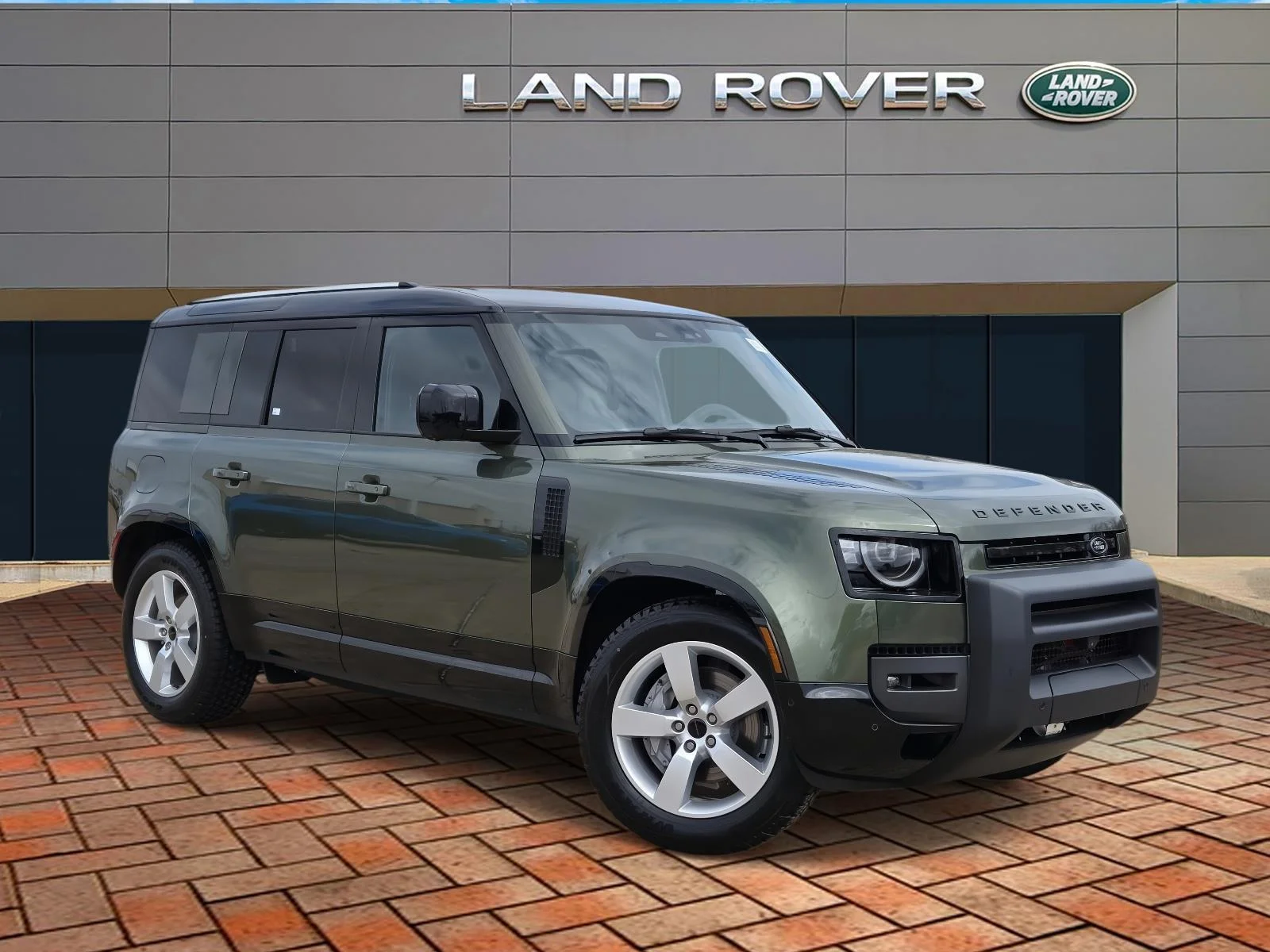 2026 Land Rover Defender 110 X-Dynamic SE P400's photo