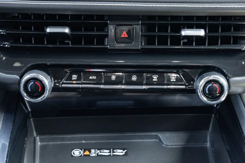Used 2025 Black Chevrolet Premier image 14