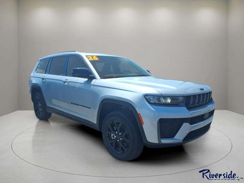 New 2026 Silver Zynith Jeep Altitude image 1