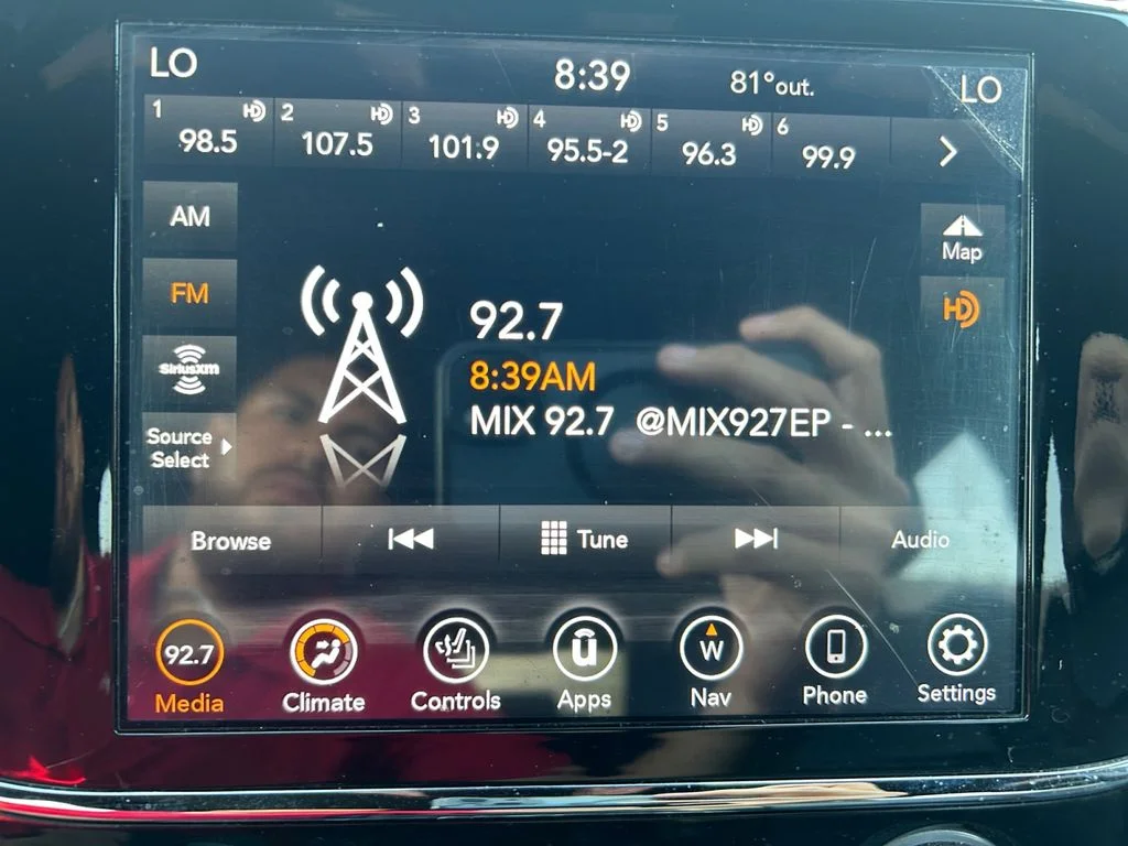 Used 2019 Blue Jeep Limited image 11