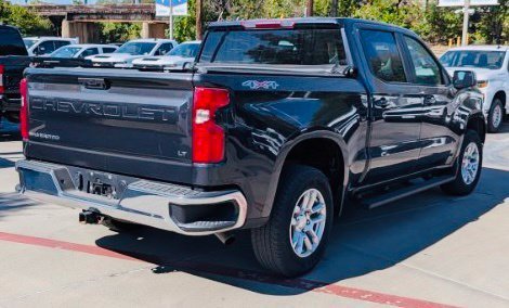 Used 2024 Dark Ash Metallic Chevrolet LT (2FL) image 3