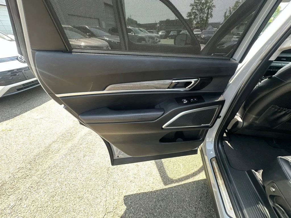 Used 2022 Gray Kia SX image 24