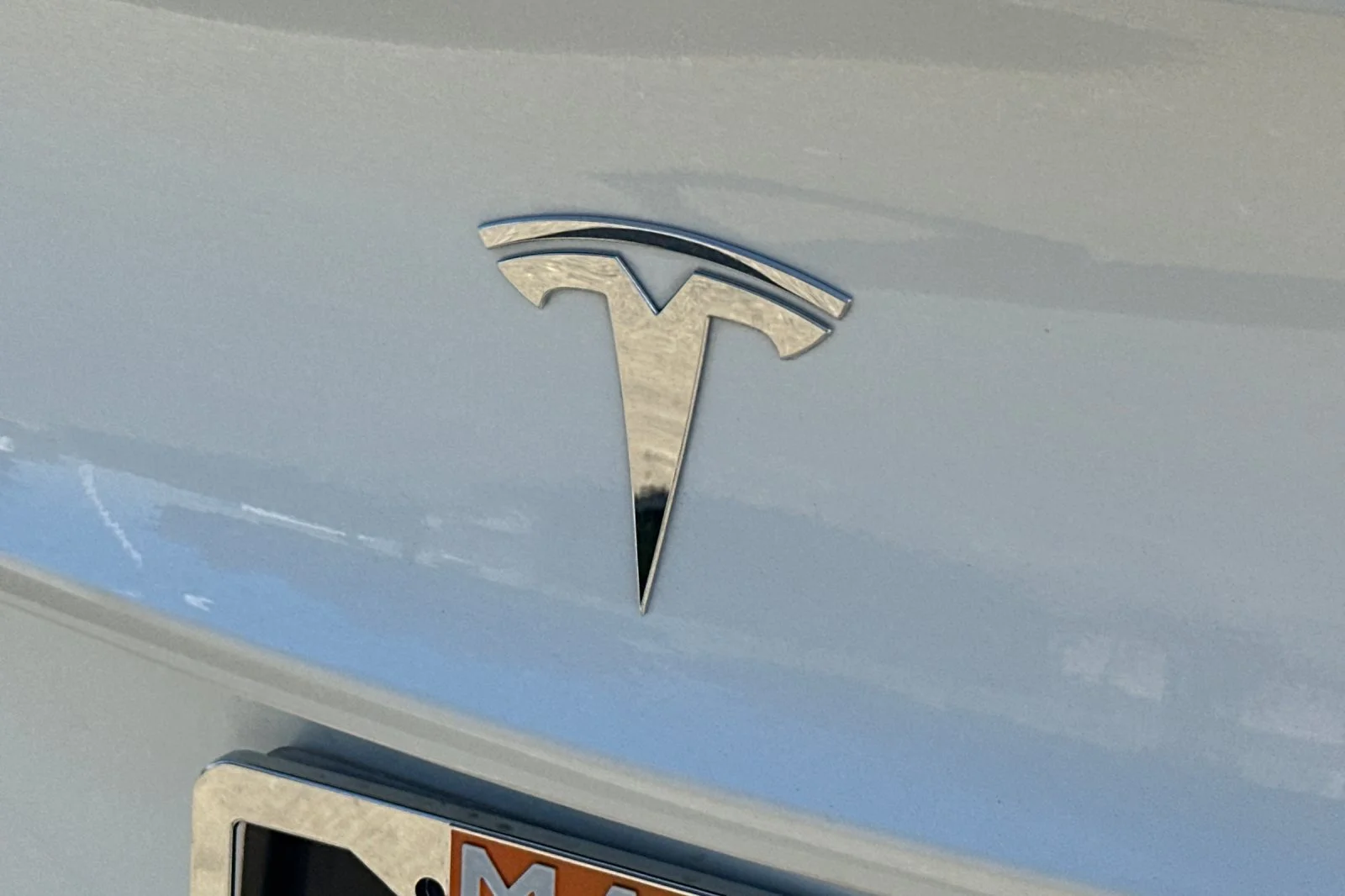 Used 2019 White Tesla Mid Range image 26