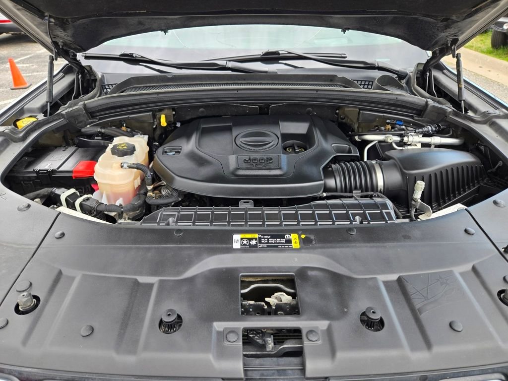 Used 2022 Gray Jeep Overland image 36