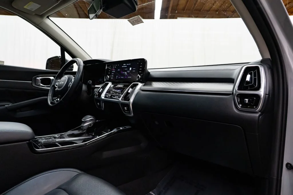 Used 2022 Gray Kia SX image 31