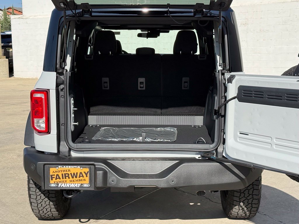 New 2026 Avalanche Gray Ford Big Bend® image 14