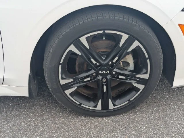 Certified Used 2024 White Kia GT-Line image 11