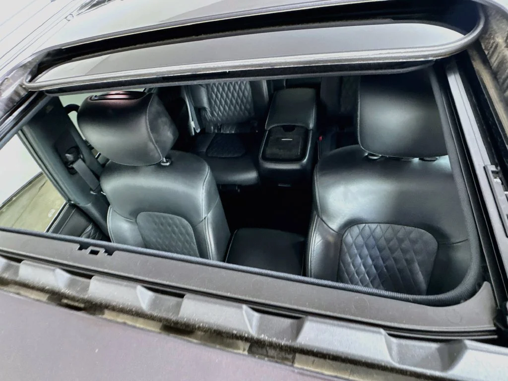Used 2022 Black INFINITI LUXE image 27