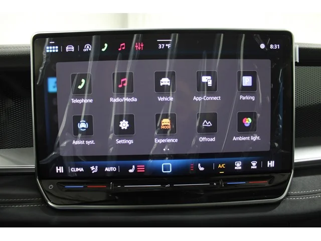 New 2026 Deep Black Pearl Volkswagen 2.0T SE image 14