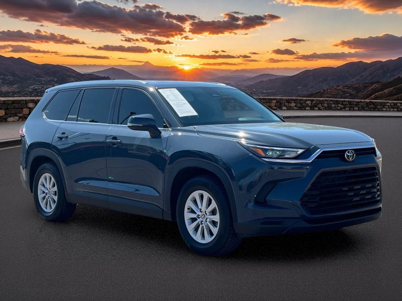 Used 2024 Storm Cloud Toyota XLE image 6