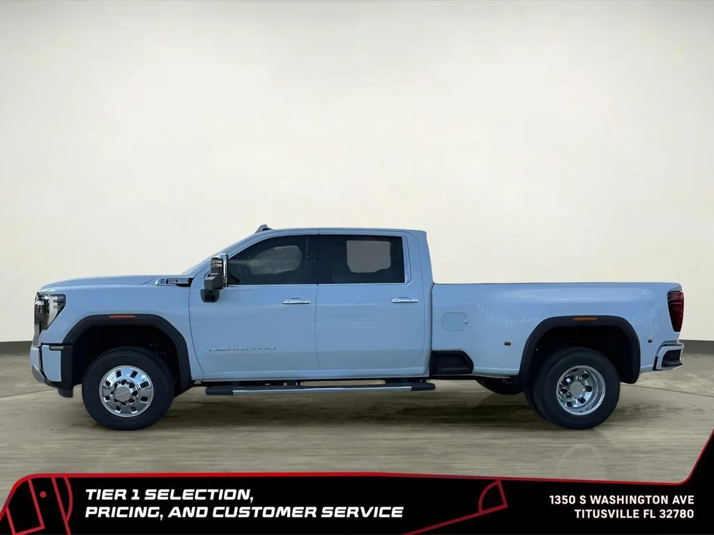 New 2026 Glacier White Tricoat GMC Denali DRW image 4