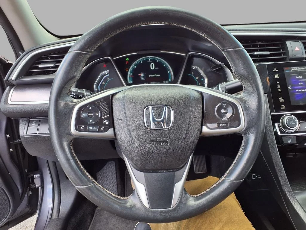 Used 2017  Honda EX-L image 14