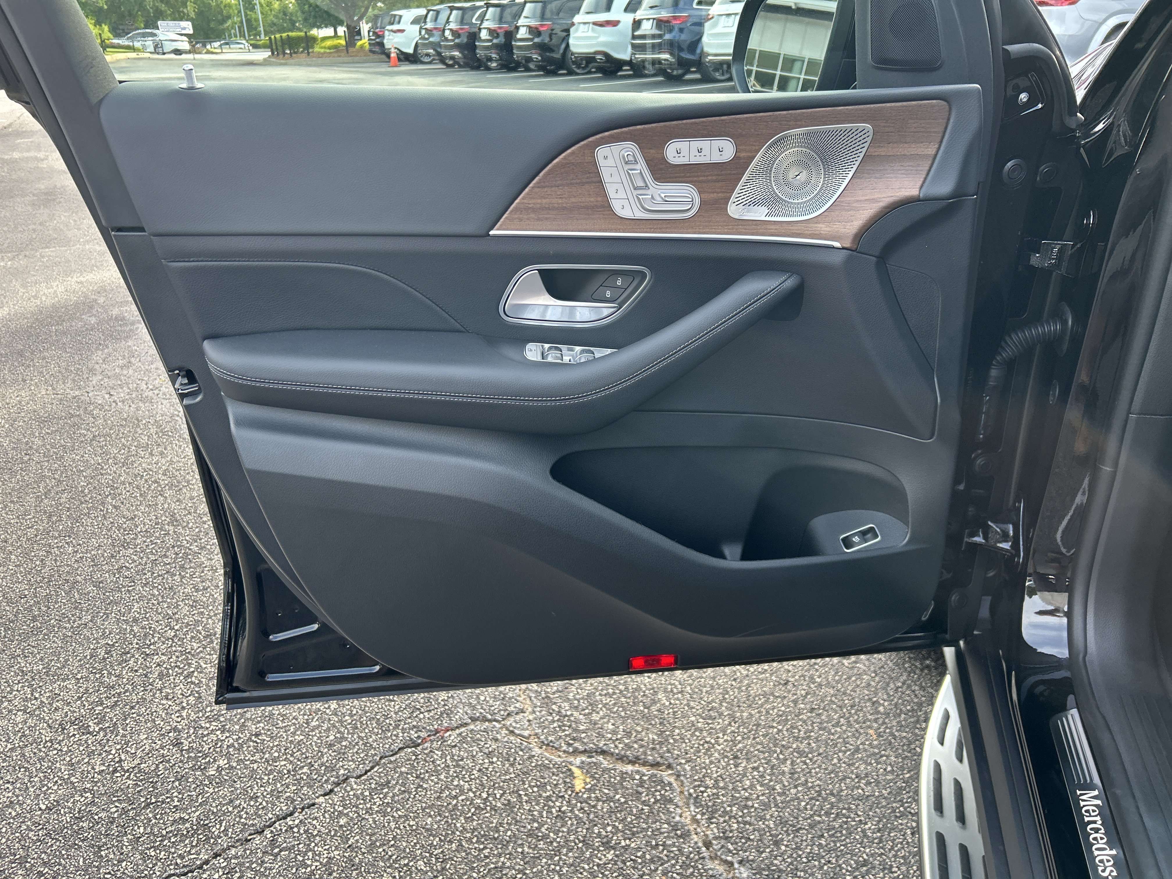 New 2026 Black Mercedes-Benz GLS 450 4MATIC® SUV image 9