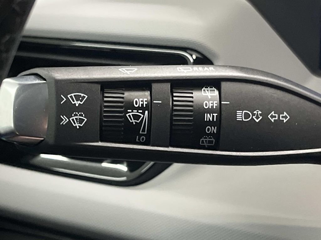 2027 Chevrolet Bolt RS - Photo 24
