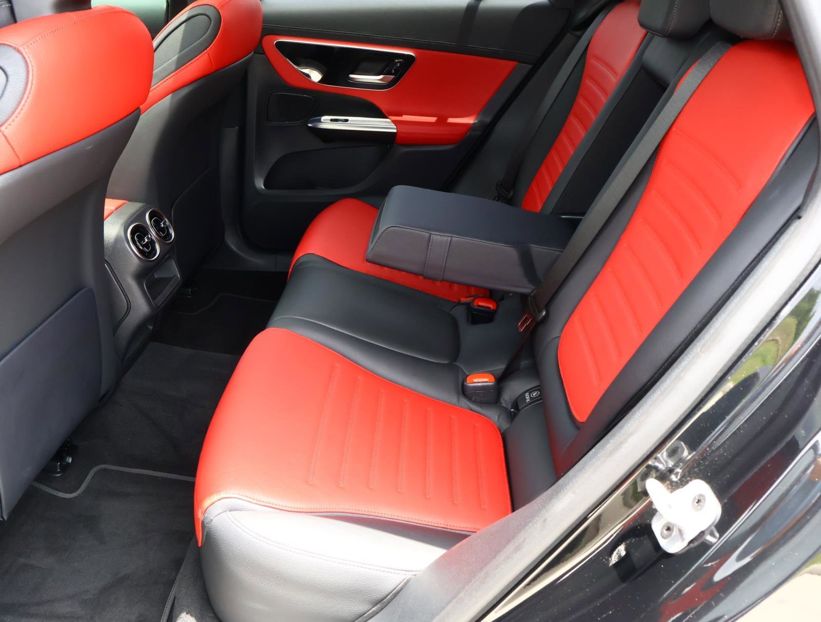 2024 Mercedes-Benz GLC Coupe GLC300 - Photo 20