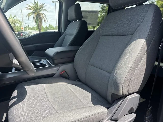 New 2026 Carbonized Gray Metallic Ford XLT image 33