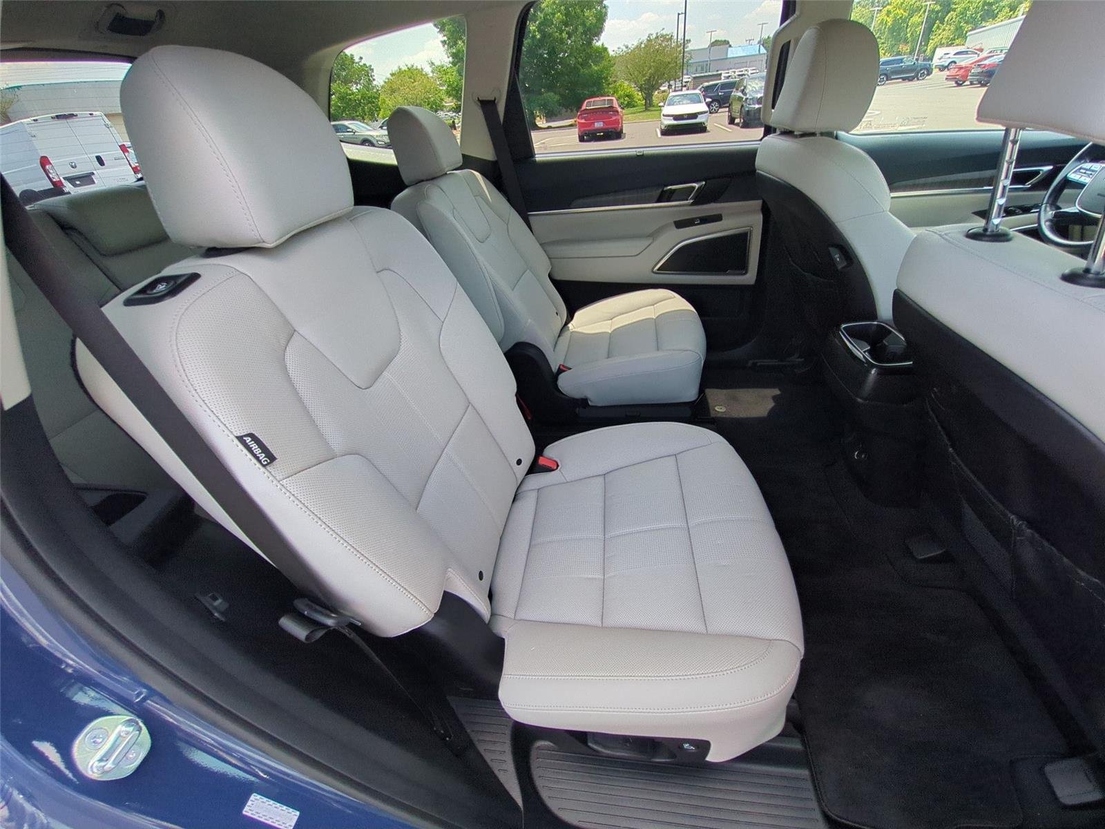 Used 2025 Midnight Lake Blue Kia EX image 38