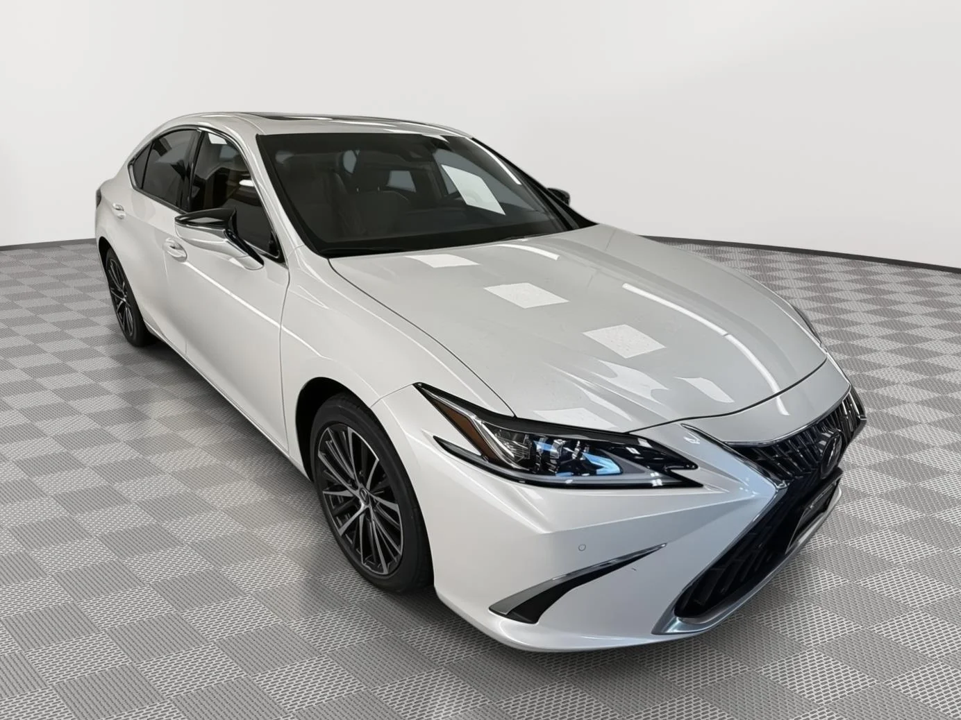 2025 Lexus ES