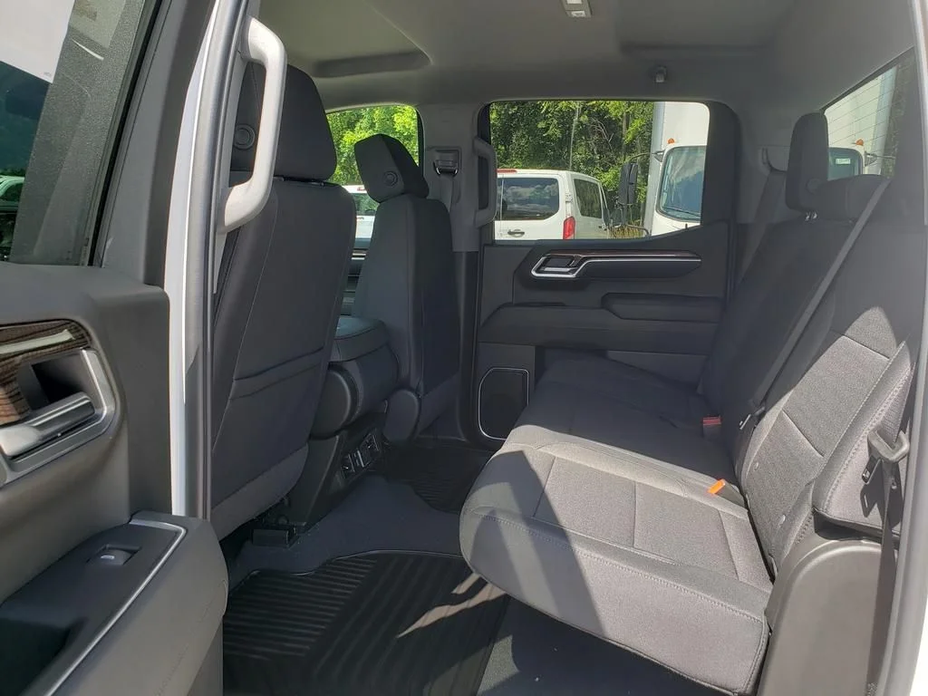 2026 Chevrolet Silverado 1500 LT - Photo 16