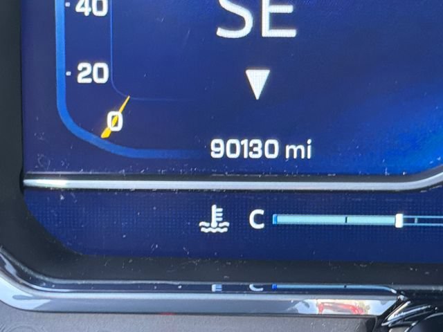 Used 2023 SUMMIT WHITE Chevrolet RST image 27