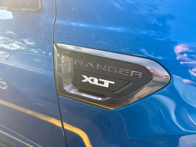 Used 2022 Blue Ford XLT image 4