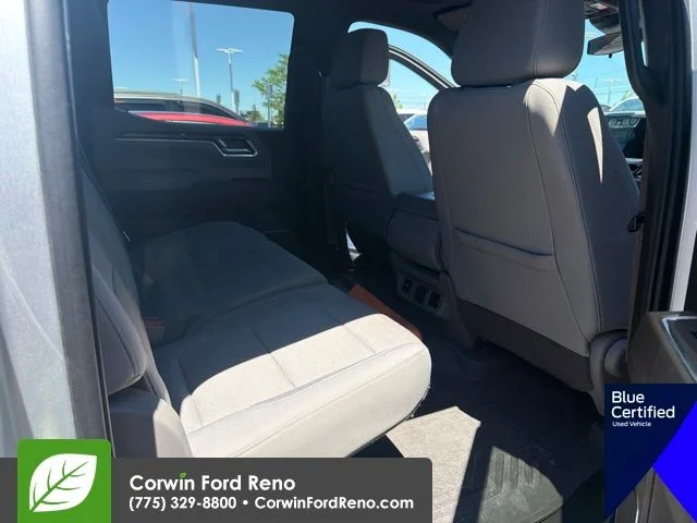 Used 2022 Silver Ice Metallic Chevrolet LT image 19