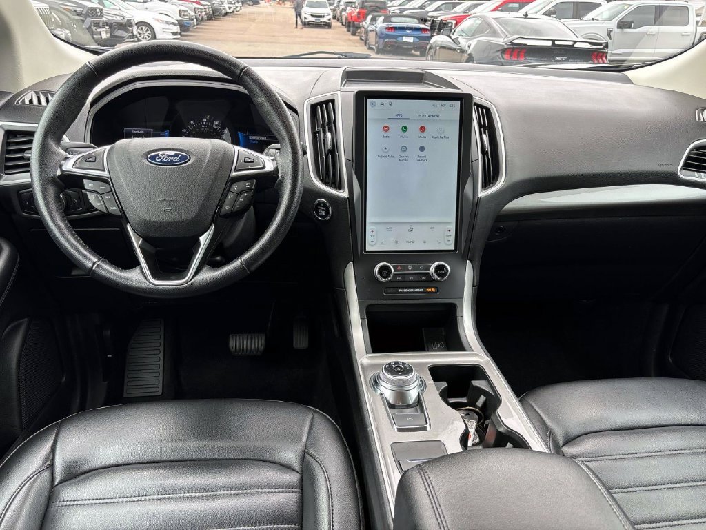 Used 2024 Black Ford SEL image 10