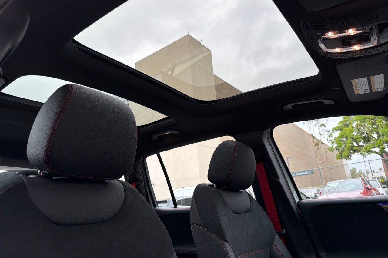 New 2026 Mountain Grey Metallic Mercedes-Benz AMG® GLB 35 4MATIC SUV image 16