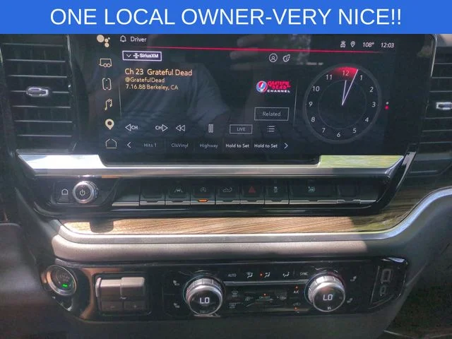 Used 2025 Silver GMC Elevation image 23