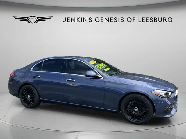 Used 2024  Mercedes-Benz C 300 image 2