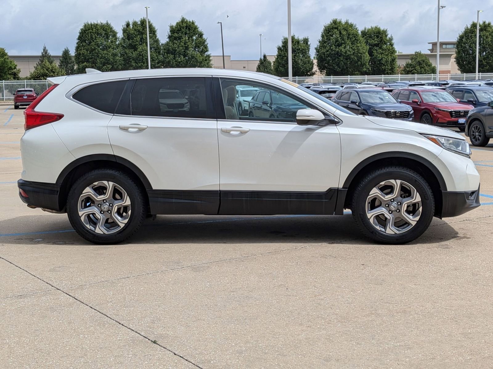 Certified Used 2018 White Diamond Pearl Honda EX AWD image 5