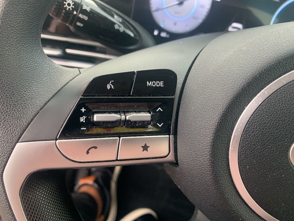 2024 Hyundai Elantra SEL - Photo 17