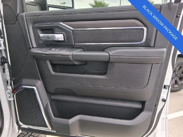 New 2026 Bright White Clear-Coat Exterior Paint RAM Laramie image 24