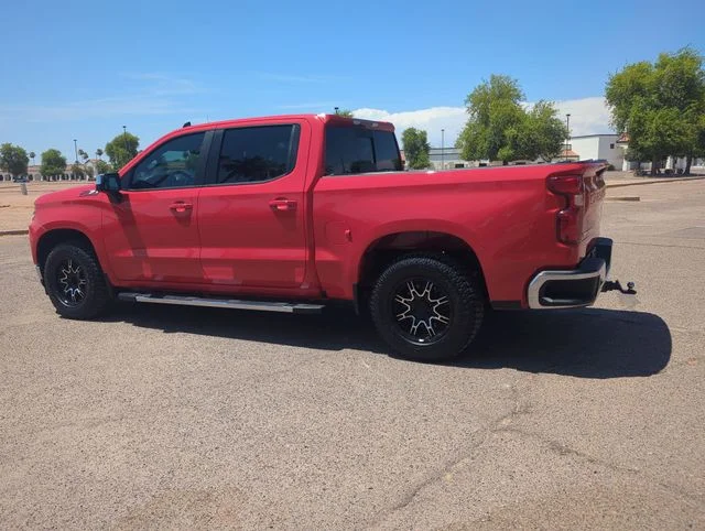 Used 2019 Red Chevrolet LT image 5