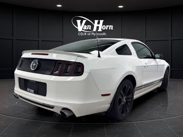 Used 2013 Performance White Ford V6 image 7