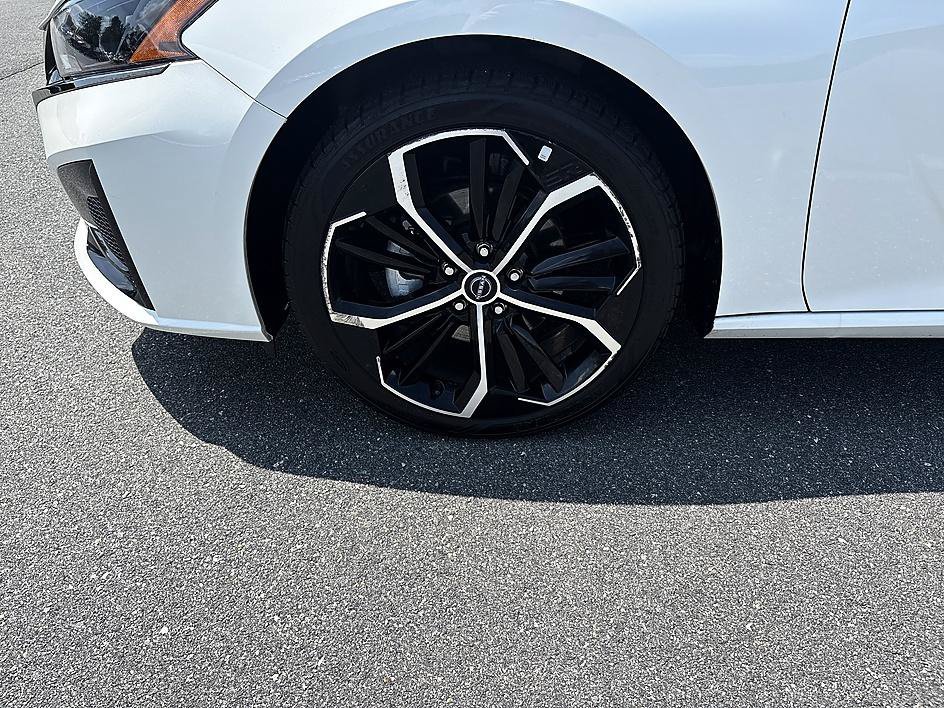 Certified Used 2024 Pearl White Tricoat Nissan 2.5 SR image 7