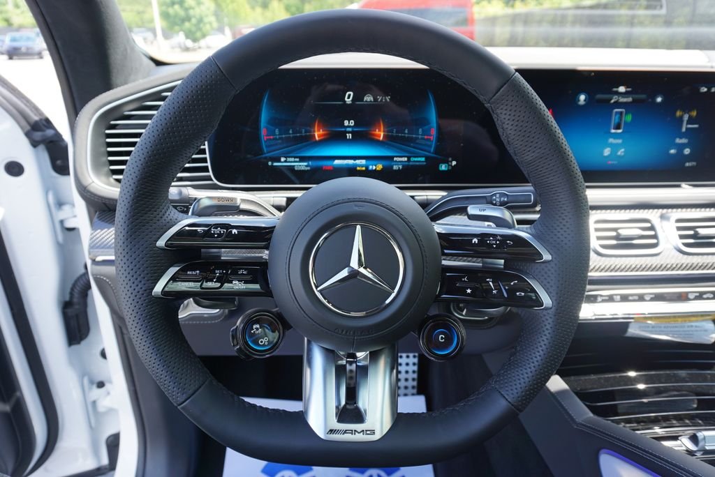 New 2026 MANUFAKTUR Moonlight White Metallic Mercedes-Benz GLE 63 S AMG® image 26