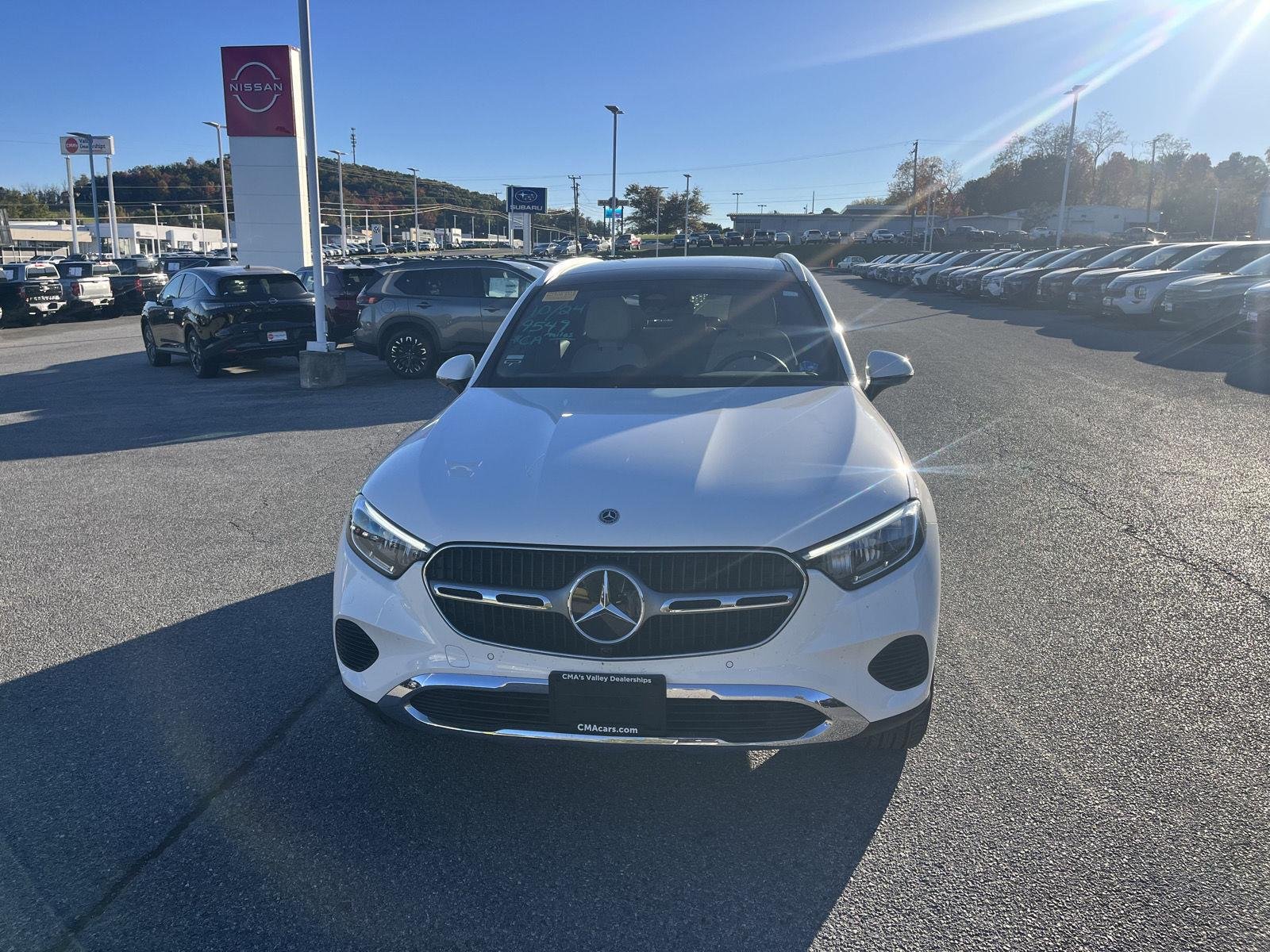 Used 2026 Polar White Mercedes GLC 300 image 2