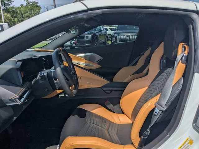 Used 2020 Arctic White Chevrolet Stingray image 13