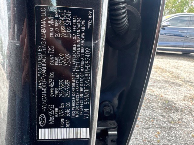 Used 2023 Gray Hyundai SEL image 6