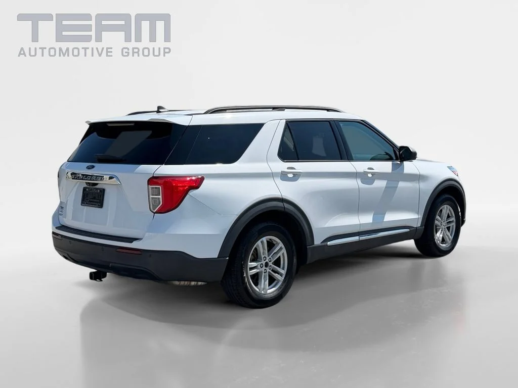 Used 2021 White Ford XLT image 7
